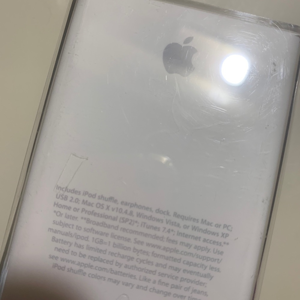 New Apple IPod - Picture 3 of 3